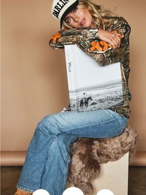 DARLIN’ Cream/Navy structured Baseball Cap - Cowgirl, Festival, Stagecoach